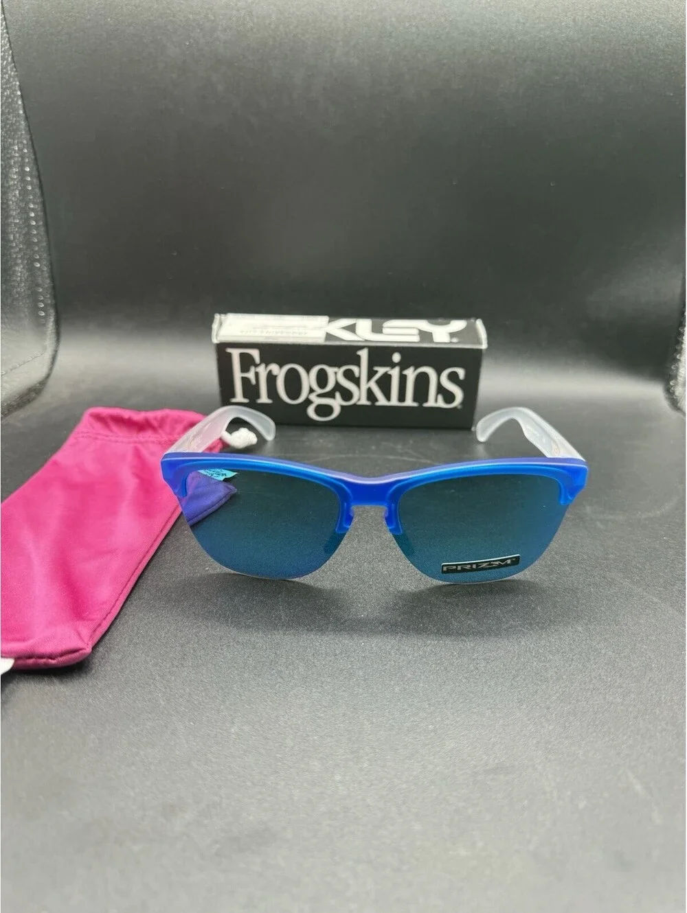 Oakley Frogskin Lite Matte Translucent Sapphire/Prizm Sapphire Irid OO9374-0763